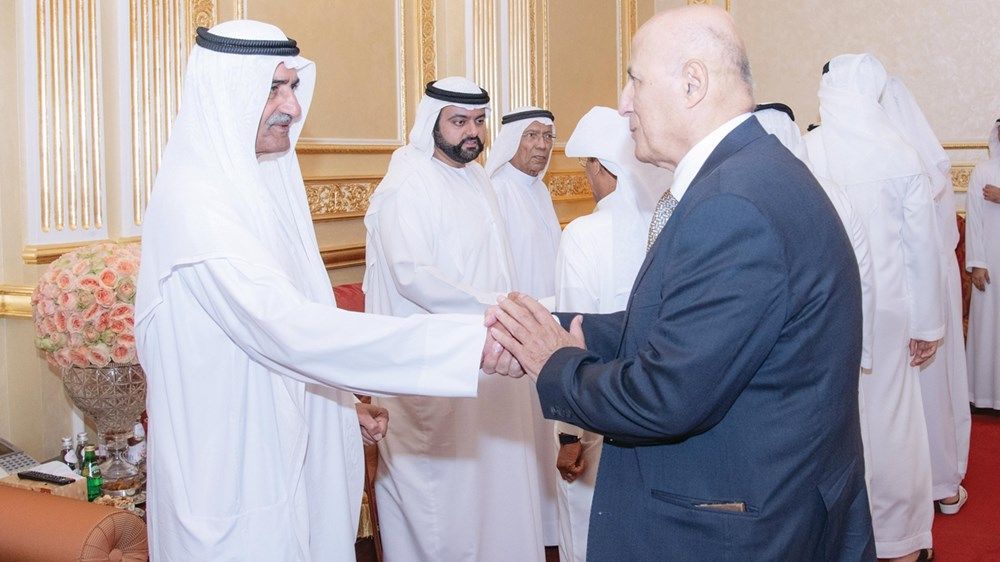 الحكام يواصلون استقبال المهنئين بالعيد