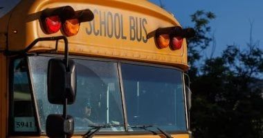 تكنولوجيا: لوس أنجلوس تدرس فرض حظر على الهواتف الذكية في المدارس.. اعرف التفاصيل