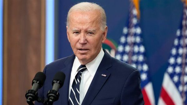 الرئيس الأمريكي يرحب بدعم حلفاء الناتو لأوكرانيا