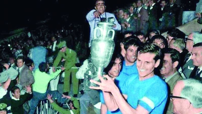 الامارات | «عملة معدنية» مهدت طريق إيطاليا للقب 1968