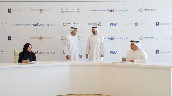 بحضور ذياب بن محمد بن زايد.. مؤسَّسة الإمارات تطلق «المبادرة الإماراتية للرفاهية والاستدامة المالية»