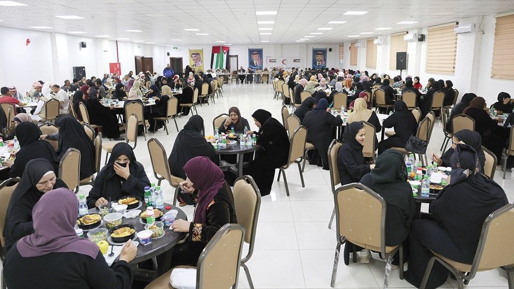 الإمارات.. إيمان راسخ بالتعاون مع الشعوب المنكوبة