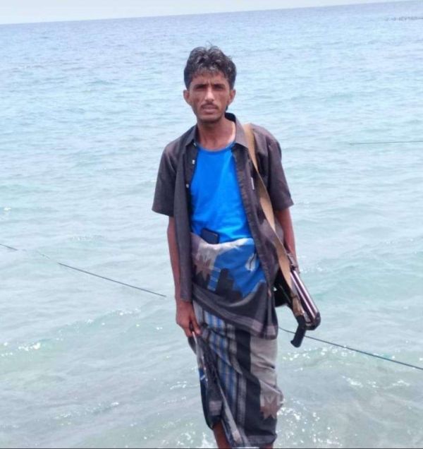 تعز.. اشتباكات بين قوات تابعة لطارق صالح ومسلحين قبليين في الوازعية 