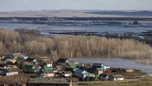 رفع حالة الطوارئ بعد تهديدات بوقوع فيضانات جنوب الصين