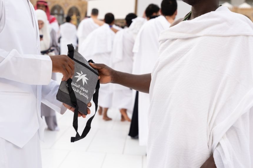 بالتفاصيل.. 40 مبادرة لـ "الموارد البشرية" خلال موسم حج 1445هـ