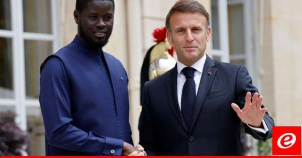 الرئيس الفرنسي ونظيره السنغالي أعربا عن رغبتهما في إعطاء زخم جديد للشراكة بين بلديهما