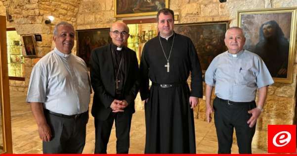 الآباتي رزق عرض مع المطرانين زيدان وشيحان أوضاع أبرشيتي سيدة لبنان بلوس انجلوس والقاهرة