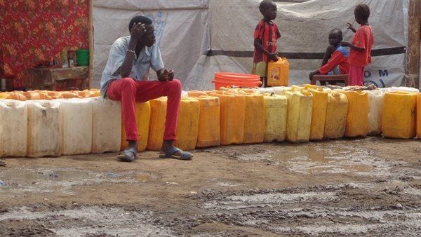 سكان أم درمان يطالبون بالإغاثة بسبب انقطاع المياه والكهرباء