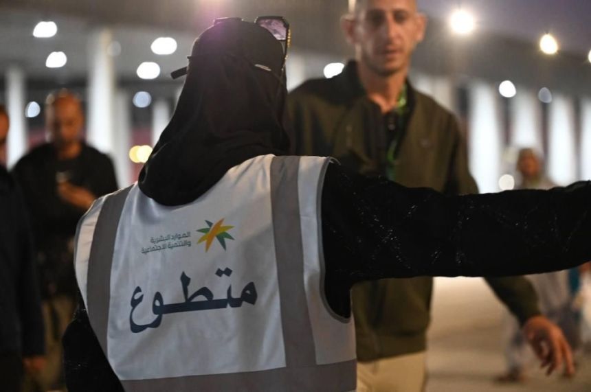 بالتفاصيل.. 40 مبادرة لـ "الموارد البشرية" خلال موسم حج 1445هـ