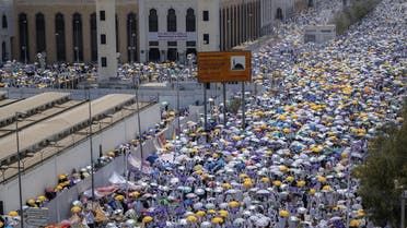 الخليج اليوم .. خلال 56 عاماً.. 100 مليون حاج تمت خدمتهم في المشاعر المقدسة