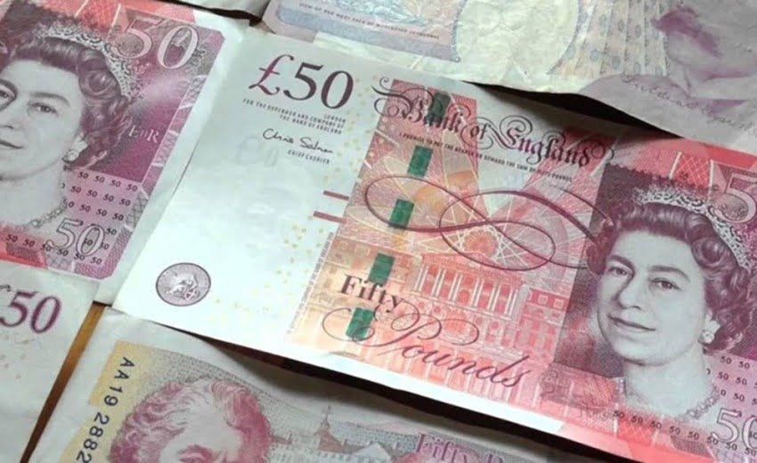 الإسترليني يرتفع مقابل الدولار واليورو