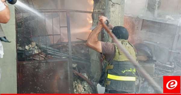 الدفاع المدني: إخماد حريق منزل وخزان مازوت جراء غارة إسرائيلية استهدف يارون