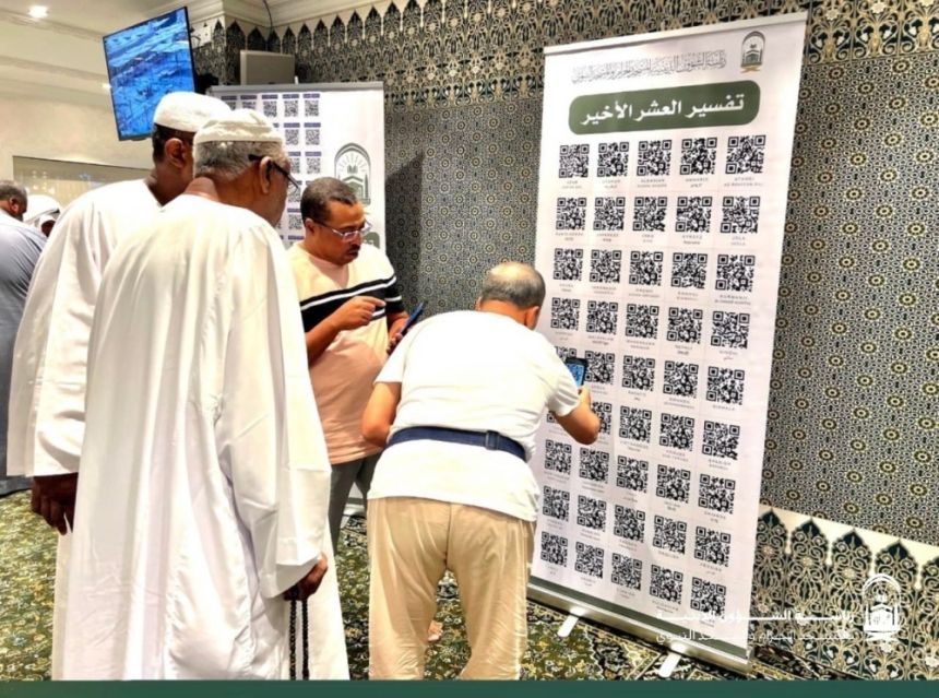 شاهد بالصور.. تكثيف التوعية وتهيئة الأجواء لصلاة الجمعة بالمسجد النبوي