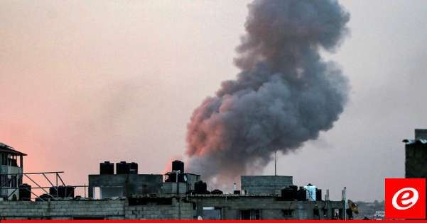 مقتل 8 فلسطينيين وإصابة آخرين بغارة إسرائيلية على منزل في حي الزيتون شرق غزة