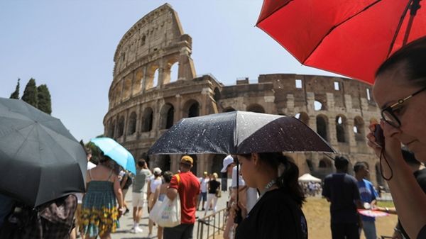 موجة حر صيفية تضرب إيطاليا