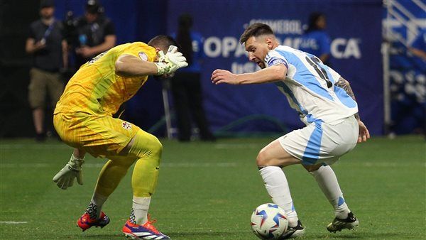 ميسي: مباراة كندا كانت صعبة.. وتحلينا بالصبر حتى تسجيل الأهداف