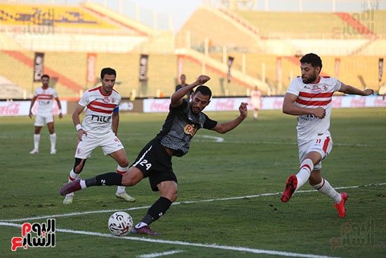 الزمالك يهزم فاركو 2 - 0 ويصعد للمركز التاسع بجدول الدورى.. فيديو