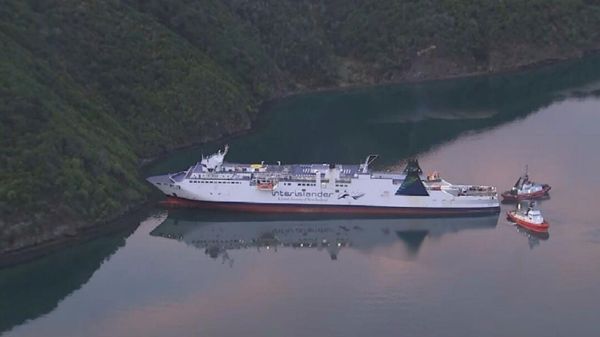 جنوح عبارة في نيوزيلندا