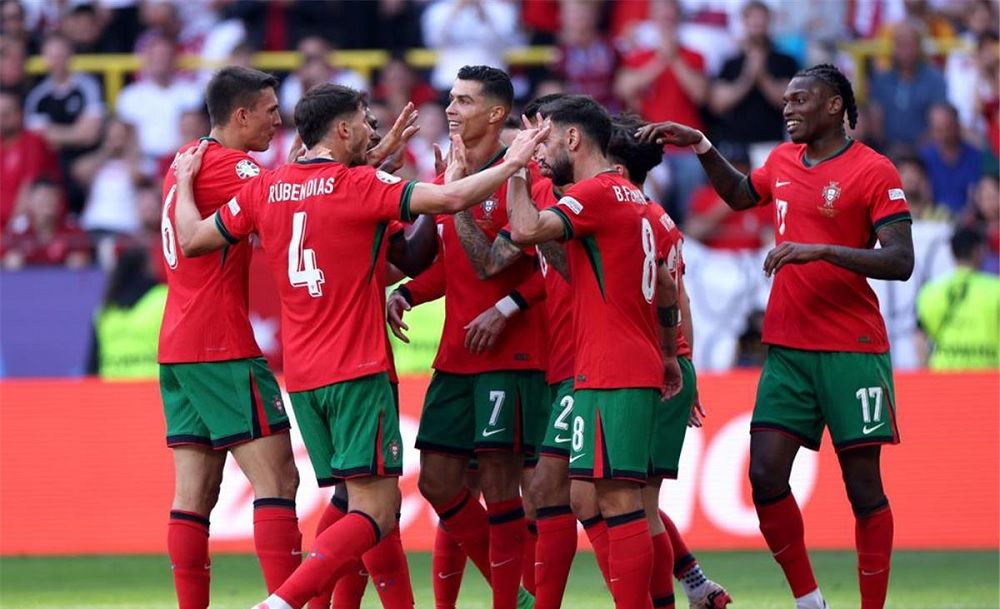 يورو 2024.. البرتغال إلى دور الـ 16 بثلاثية ضد تركيا (فيديو)
