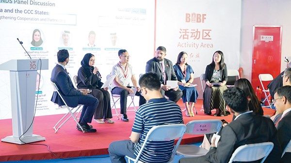 خبراء يؤكدون عمق العلاقات الخليجية الصينية