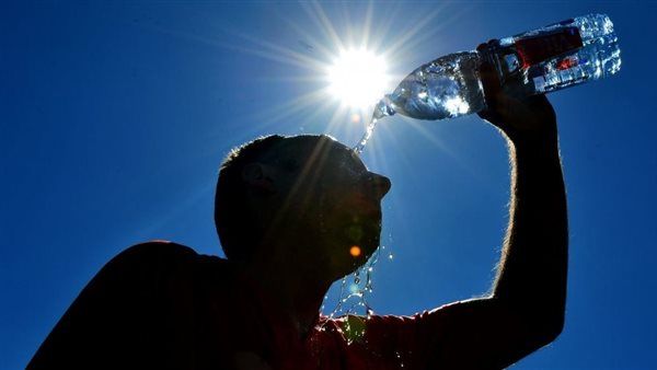 العالم يحترق.. التغير المناخي يدفع الكوكب إلى حافة الهاوية