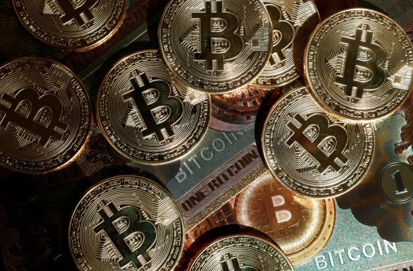 سعر البيتكوين يسترجع مستوى 64 ألف دولار وعملة TON وADA تخطفان الأضواء