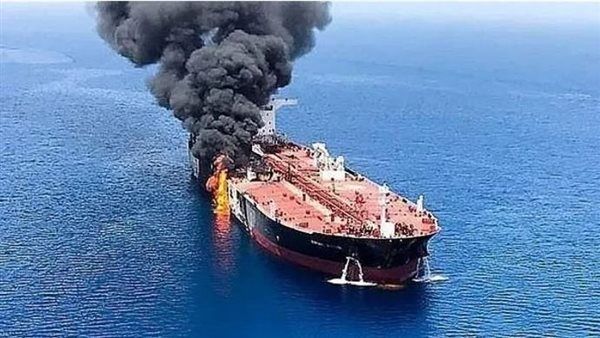 البحرية البريطانية: هجوم على سفينة قبالة سواحل الحديدة اليمنية