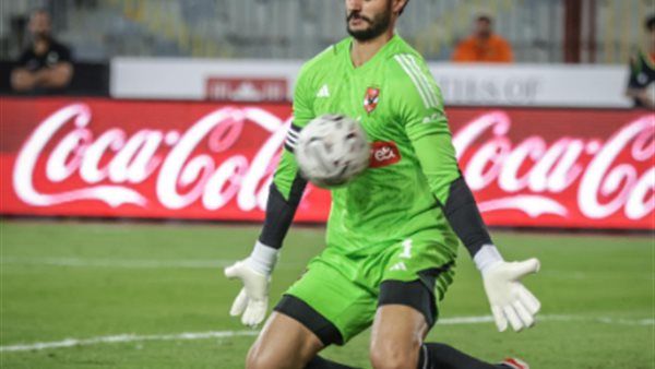 الأهلي يؤجل حسم مصير القندوسي ومحمد الشناوي