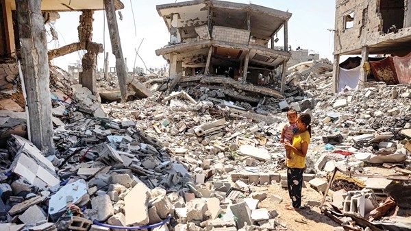 قتلى وجرحى بقصف إسرائيلي على مقر لـ«الأونروا» غربي غزة