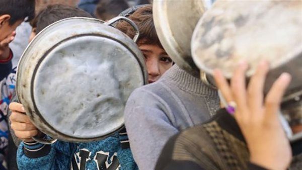 500 طفل باتوا أقرب للموت بسبب سوء التغذية في غزة