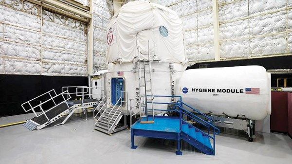 اكتمال المرحلة الثانية من دراسة"الإمارات لمحاكاة الفضاء"