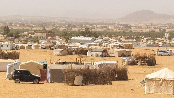 وزارة حقوق الإنسان اليمنية لـ«الاتحاد»: «الحوثي» قابل دعوات السلام بأحكام إعدام ضد معارضيه