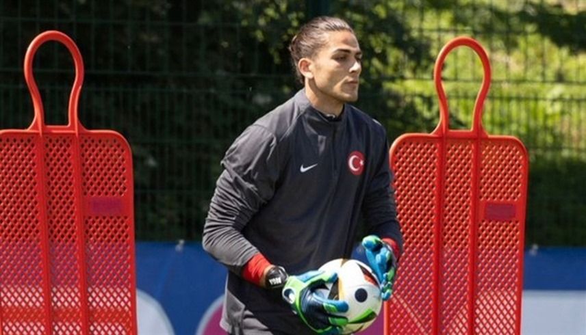 الامارات | الرباط الصليبي يبعد حارس تركيا عن يورو 2024