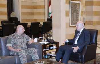 ميقاتي التقى قائد الجيش وعرض مع جونسون اخر التطورات السياسية وبحث مع البيسري في الوضع الامني