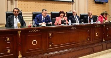 نواب يفتحون ملف أزمة الحجاج المصريين.. ووزير السياحة: إنهاء تراخيص 16 شركة مخالفة