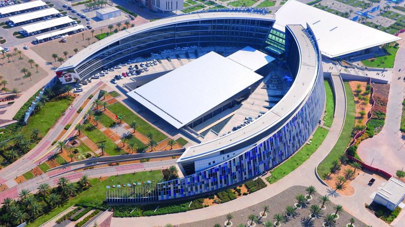 الامارات | جامعة الإمارات تسجل  براءة اختراع لنظام تحلية  المياه بالطاقة الشمسية