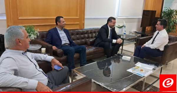 السعد: حمية وقّع مذكرة لإعداد مناقصة لتلزيم تأهيل وصيانة طرق حيوية جدًا لقضاء عاليه