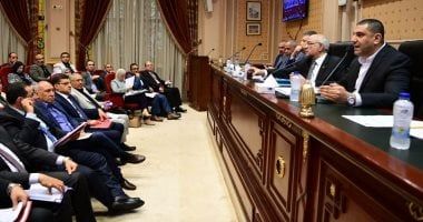 "إسكان النواب" تطالب الحكومة برد مكتوب بشأن تأخر تسليم وحدات سكنية فى دمياط