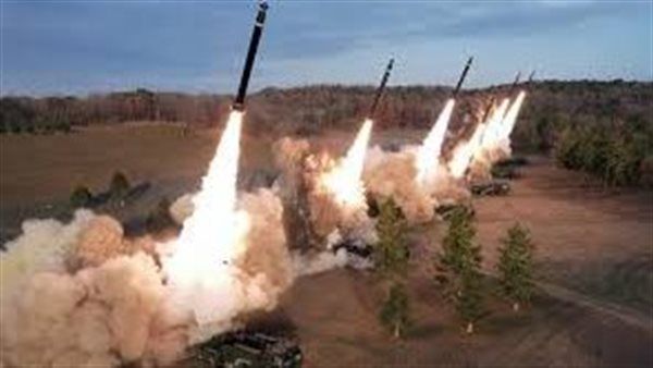 فاشل .. كوريا الشمالية تطلق صاروخًا باليستيًا باتجاه البحر الشرقي