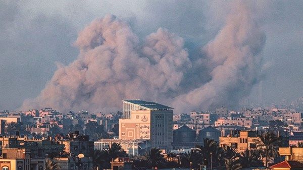 روسيا تدعو إسرائيل إلى وقف العملية العسكرية في رفح