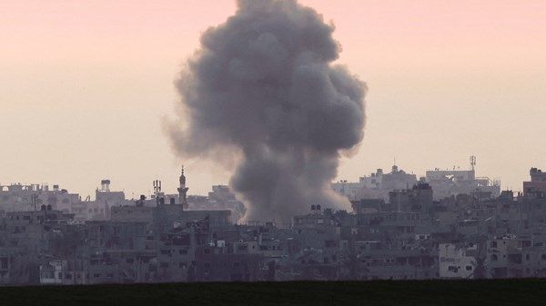 الأردن وفرنسا: ضرورة التوصل إلى وقف فوري ودائم لإطلاق النار