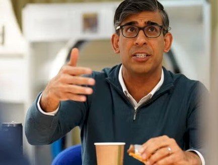 اعتقال 4 اقتحموا منزل سوناك