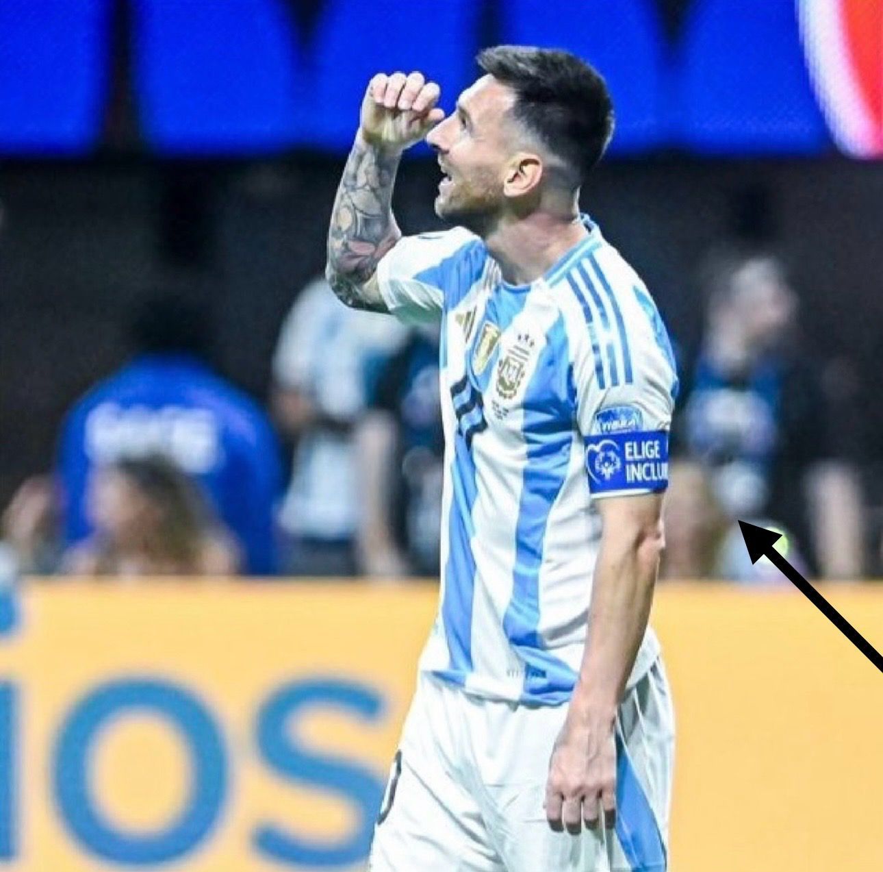 الأولمبياد الخاص الدولى يدعو نجوم الكرة العربية للاقتداء بـ"ميسى"