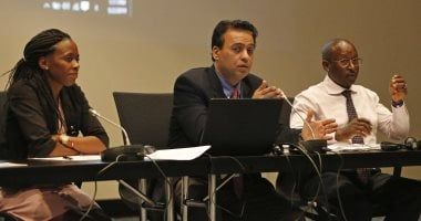 رئيس"العربى لحقوق الإنسان": قضايا البيئة حظيت باهتمام الحكومة المصرية