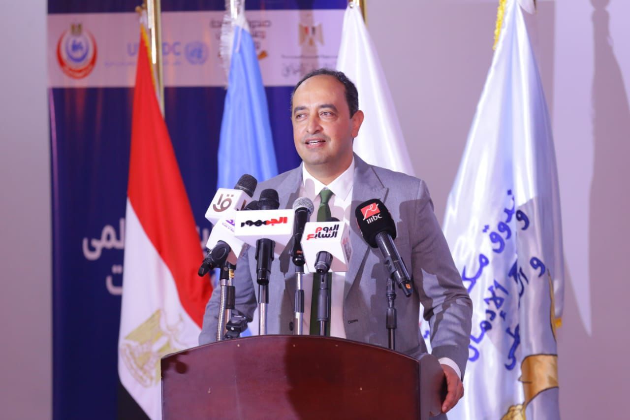 غادة والى: 292 مليون متعاط حول العالم وواحد فقط من كل 11 يتلقى العلاج