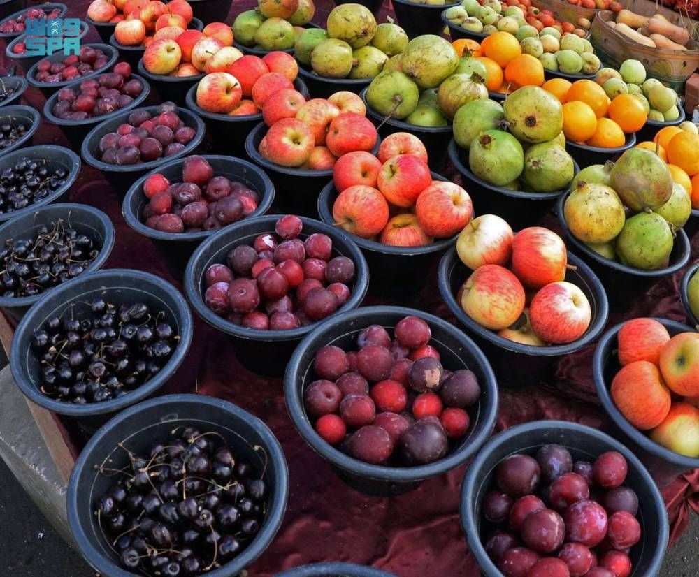 تقنية سعودية لإطالة عمر الفواكه