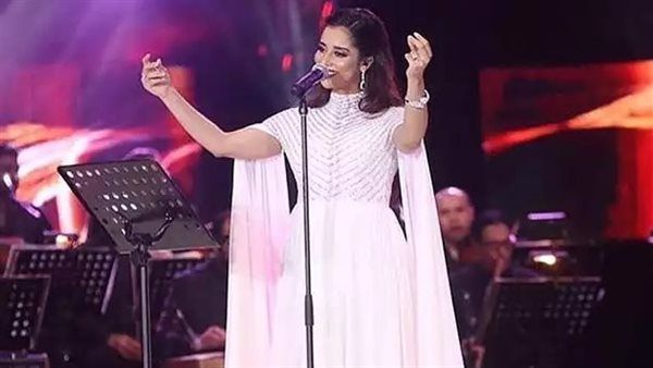 بلقيس.. قصة مطربة استقبلها الجمهور المغربي بالزفة ويهاجمها الجمهور السعودي