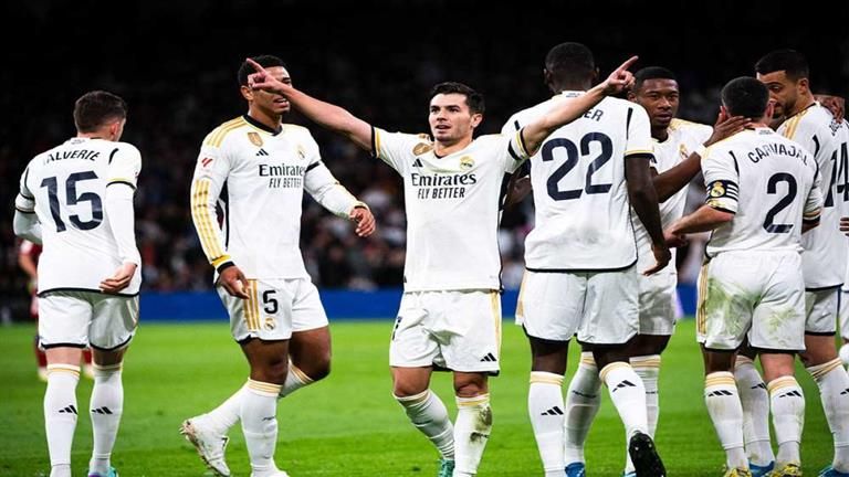 تقارير: ميلان يرغب في التعاقد مع نجم ريال مدريد