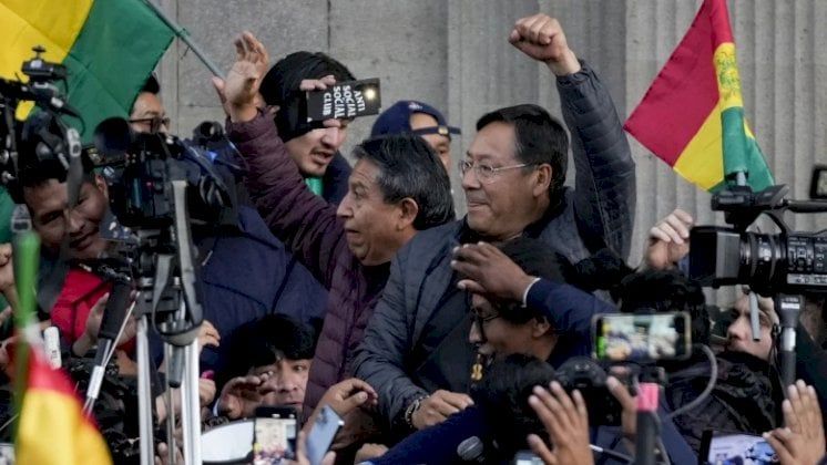 فشل محاولة الانقلاب في بوليفيا والقبض على الجنزال زونييغا