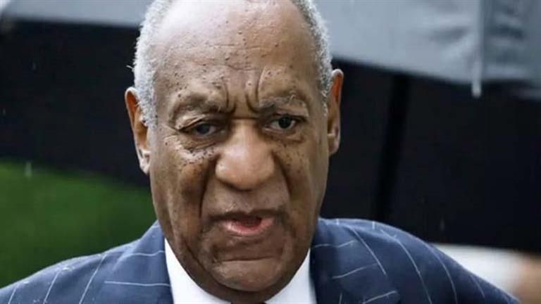 وفاة الفنان العالمي بيل كوبس عن عمر يناهز 90 عاما